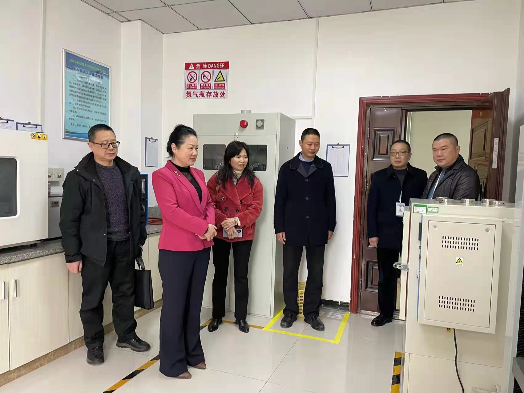 1646377915222431E78F.jpg 1.jpg