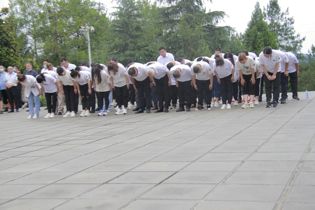 1657007271319338A317.jpg 3.jpg